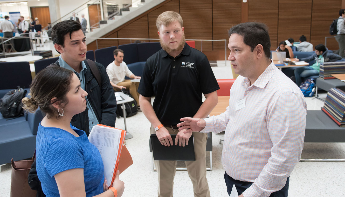 Page Principal Freddy Padilla talks to engineering students. -