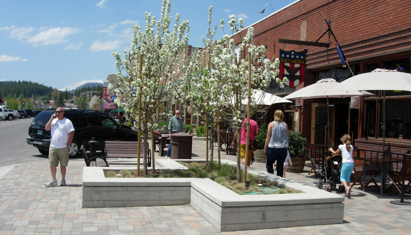 Downtown Truckee, CA: 'A Great Place in California' award recipient from the American Planning Association. -
